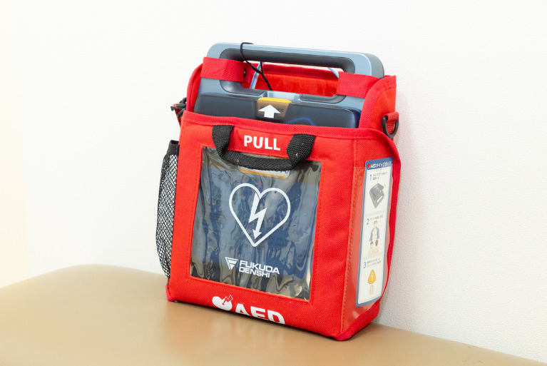 AED（自動体外式除細動器）